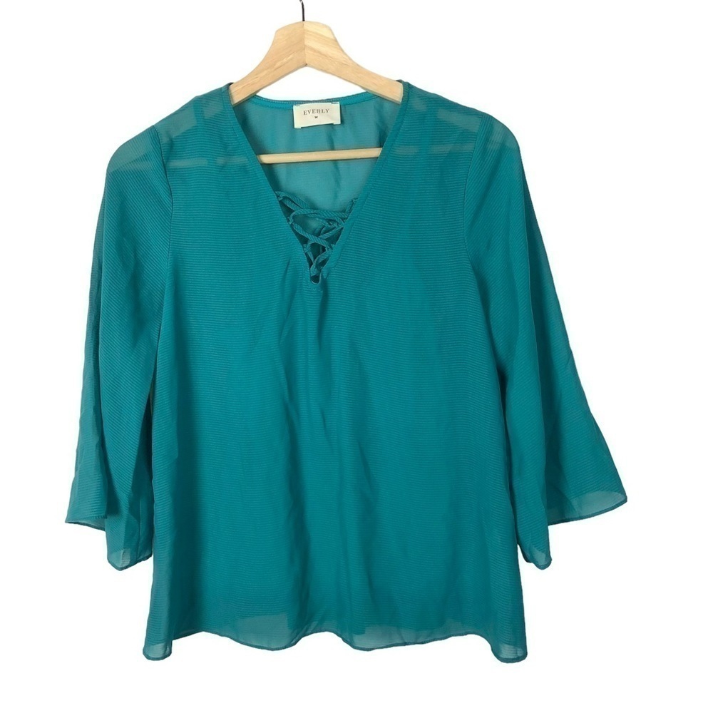 Everly Teal Blue Chiffon Bell Sleeve Blouse‎ S